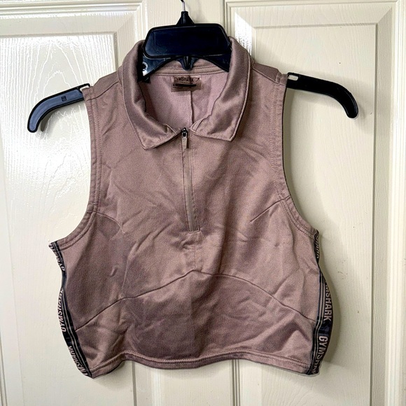 GymShark Cropped top - Picture 2 of 5